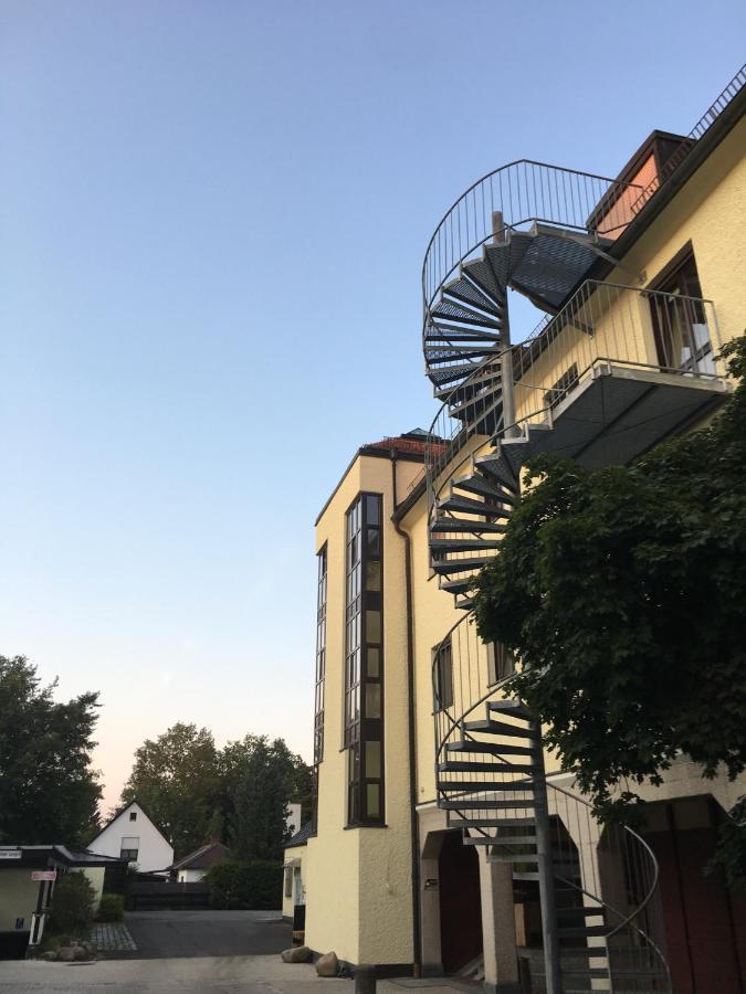 Parkhotel Leiser Planegg Εξωτερικό φωτογραφία