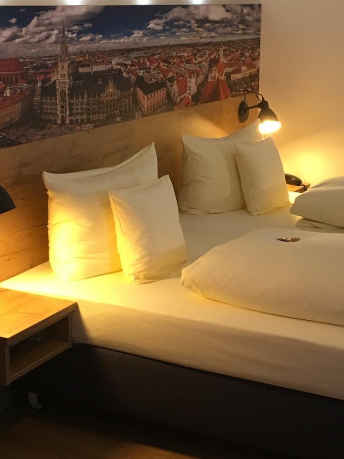 Parkhotel Leiser Planegg Εξωτερικό φωτογραφία