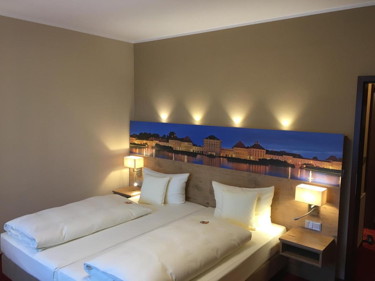 Parkhotel Leiser Planegg Εξωτερικό φωτογραφία