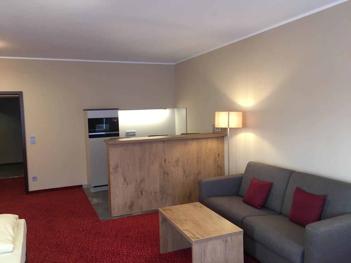 Parkhotel Leiser Planegg Εξωτερικό φωτογραφία